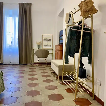 A Due Passi Dal Colosseo Apartmán