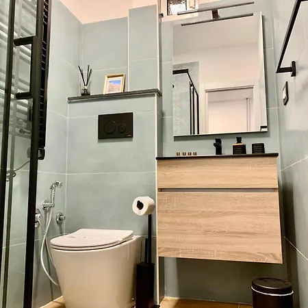 A Due Passi Dal Colosseo Apartmán Řím