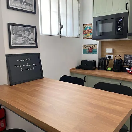 A Due Passi Dal Colosseo Apartament Rzym