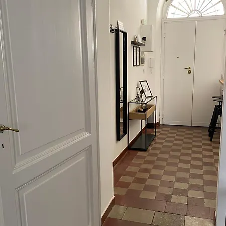 A Due Passi Dal Colosseo Appartement Rome